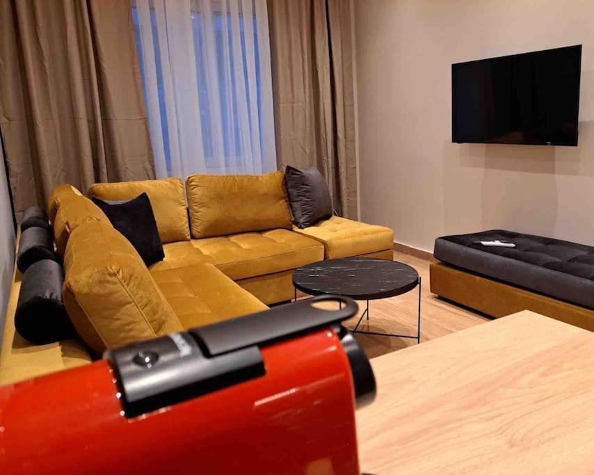 Royal Blue Grand Suite No 4 Piraeus Port Екстериор снимка